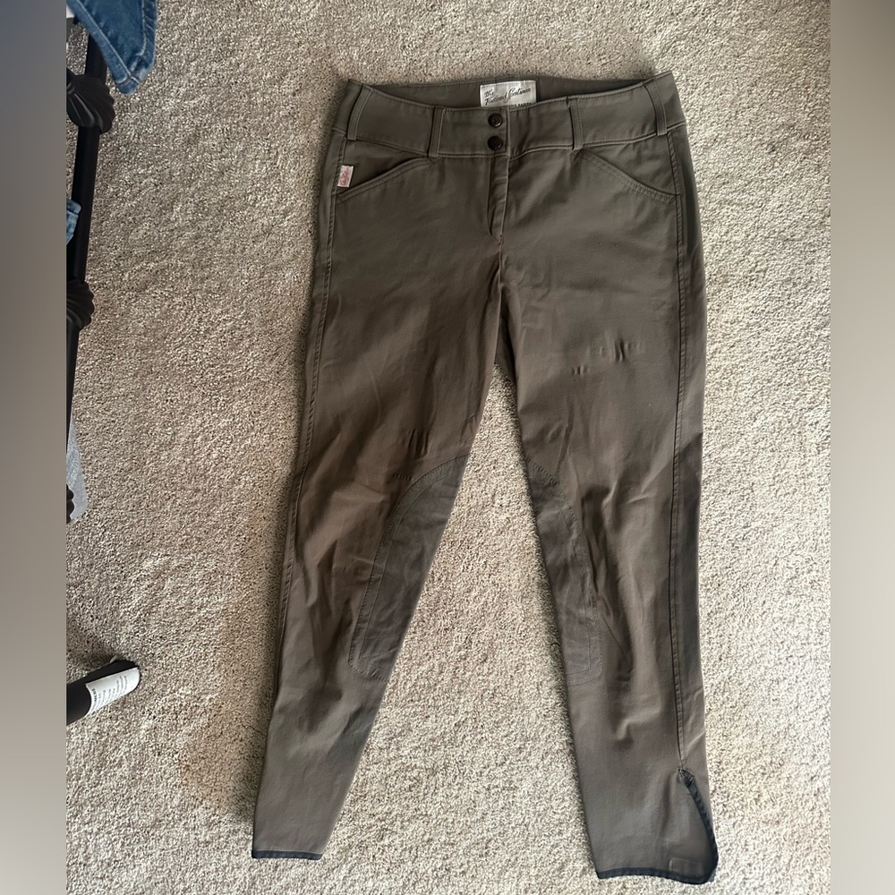 Tailored Sportsman Trophy Hunter Size 28R